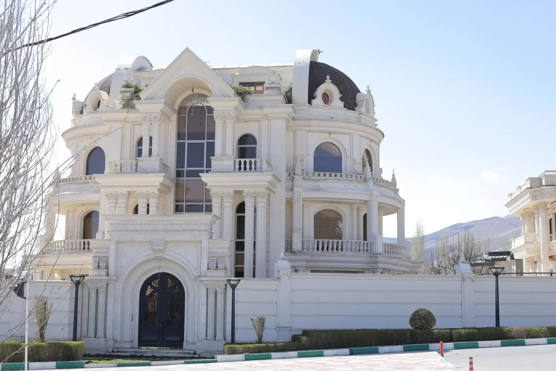 Ali Karimi's villa project in Lavasan