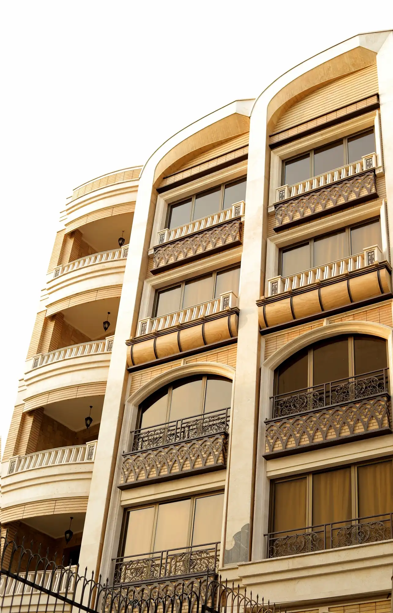 Engineer Mansouri's residential project in Qaytariyeh